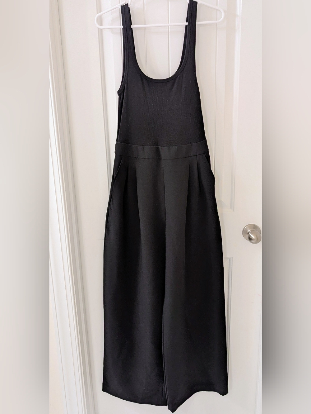 GAP โ ๏ธ Mixed Media Jumpsuit โ ๏ธ Size Small - Picture 8 of 10